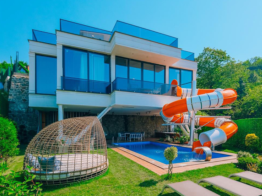 81-1 ARC-380 – Göl Manzaralı Deluxe Bungalov - Görsel 1